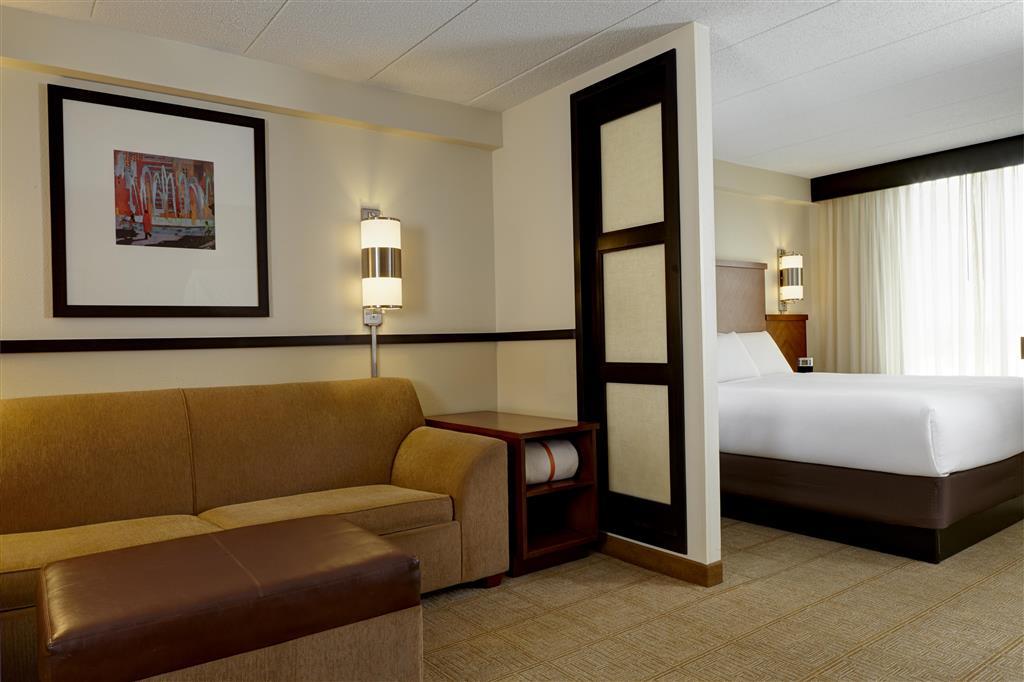 Hyatt Place Milford/New Haven Room photo